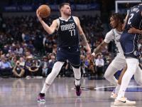 开云体育官方网站-关于马刺轻取勇士，克莱统治全场的信息