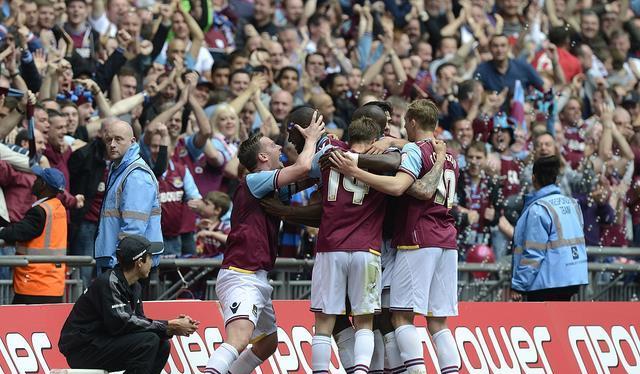 关于皇家社会新援表现抢眼，球队整体提升的信息