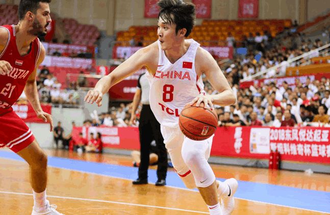 克罗地亚队在排球男子比赛中荣膺冠军