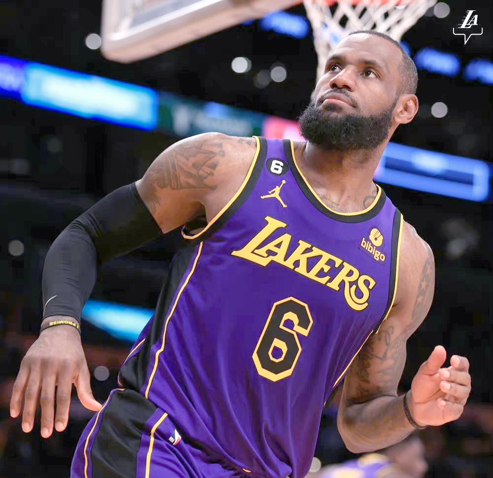 包含掘金绝杀湖人B队,莫兰特爆发神勇的词条 包含掘金绝杀湖人B队,莫兰特爆发神勇的词条